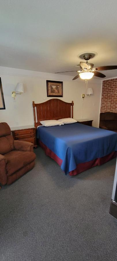 Husker Inn Норт Плат Екстериор снимка